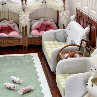 Canopy Princess Vintage Pet Bed from a delivered production order