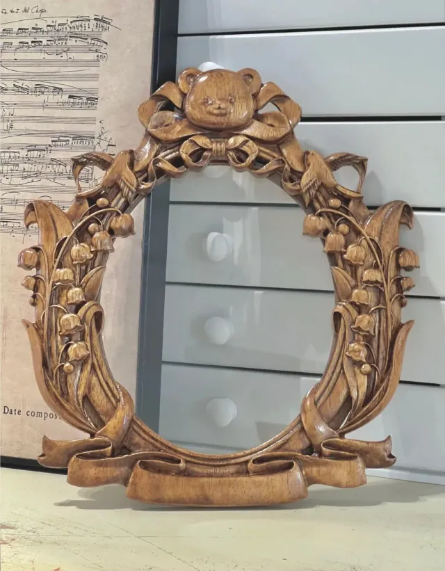 wooden pet furniture manufacturer - Lily-of-the-Valley Bear Carved Photo Frame, view 8