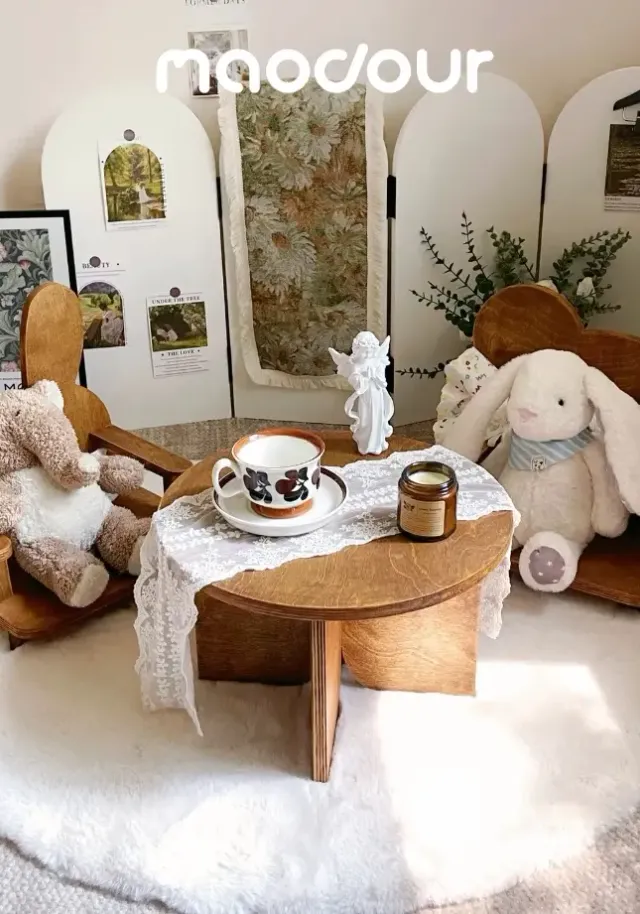 wooden pet furniture manufacturer - Vintage Round Pet Side Table and Mini Chair Set, view 1