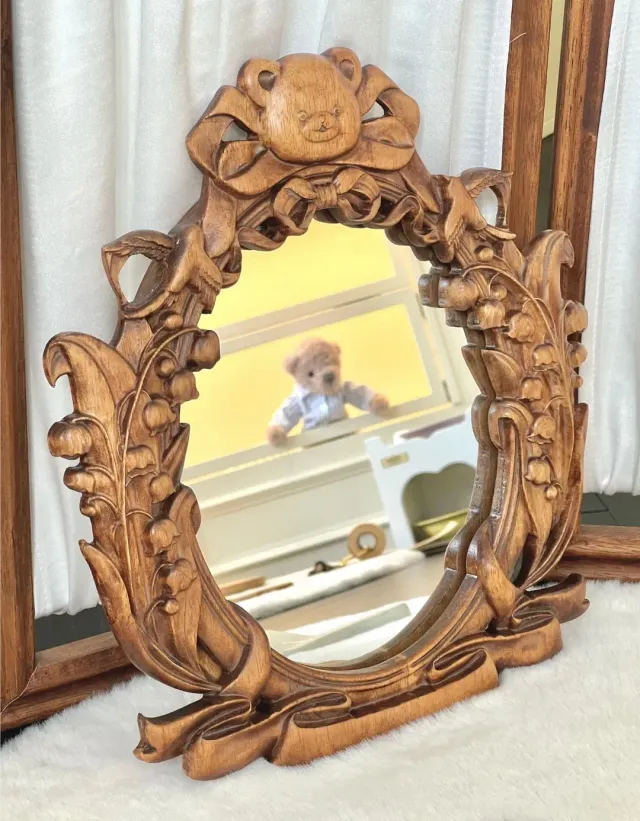wooden pet furniture manufacturer - Lily-of-the-Valley Bear Carved Photo Frame, view 2
