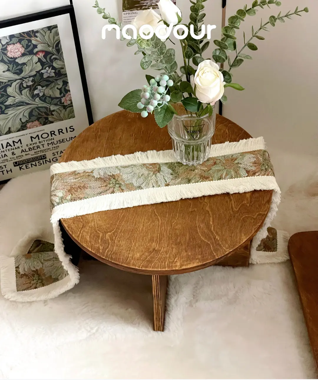 Vintage round pet side table and mini chair detail 7