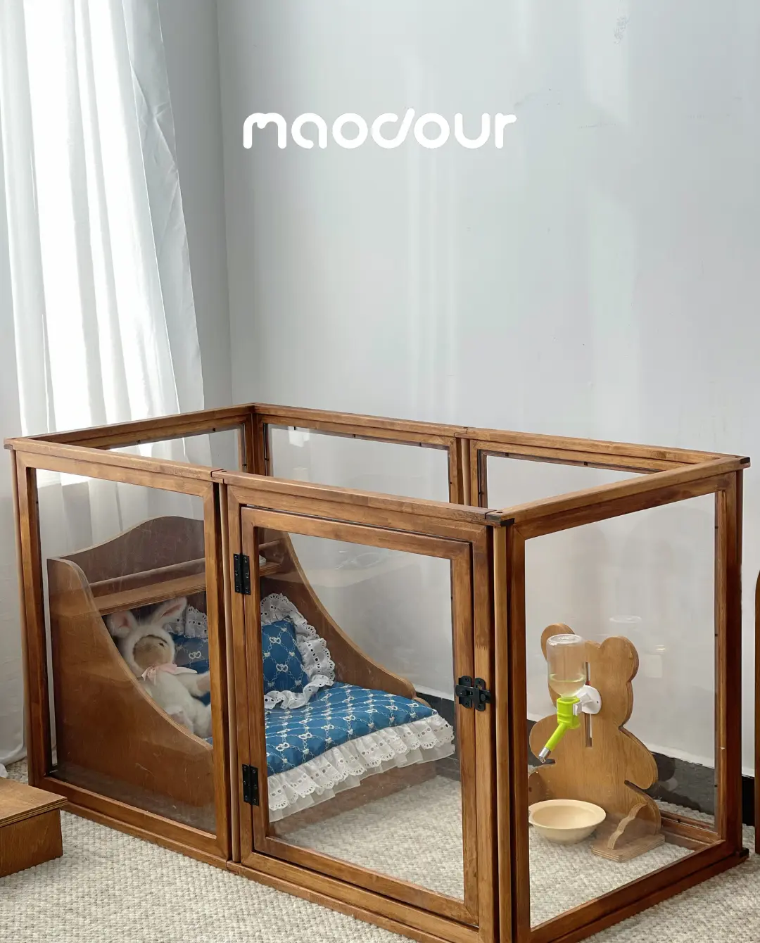 Solid wood transparent pet playpen detail 5