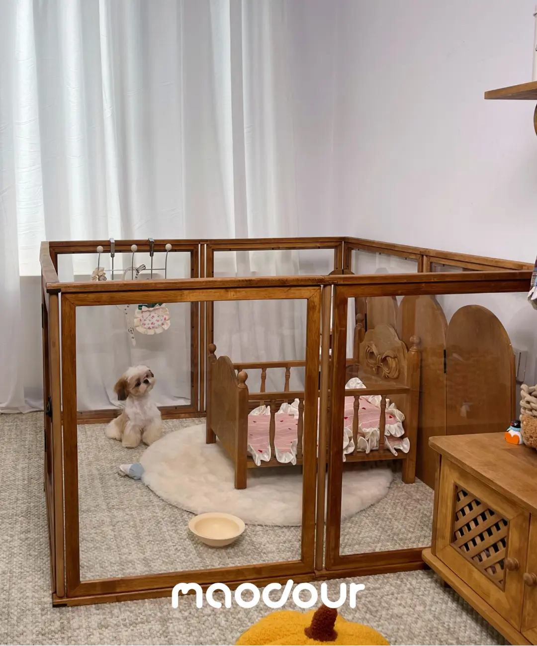 Solid wood transparent pet playpen detail 6