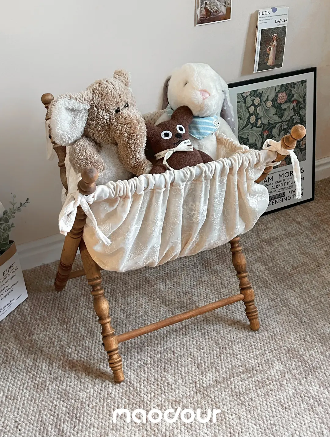 Vintage French fabric pet storage hamper detail 10